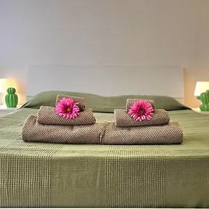 Infinity Collection Affittacamere