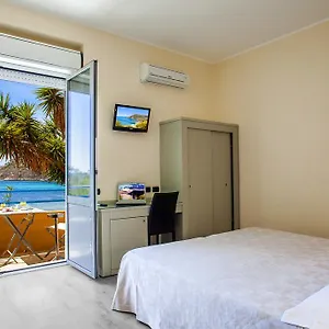 Hotel Calamosca